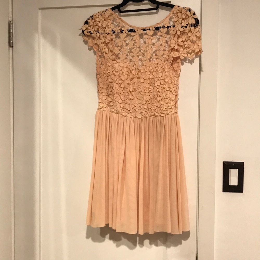 Cute Semi-Formal Floral/Lace Dress!!